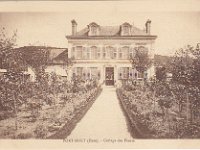 Grande rue  Cottage des fleurs sis au n128